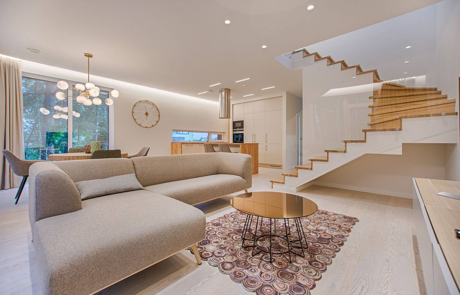 Modern comfortable overseas student bedroom near campus
